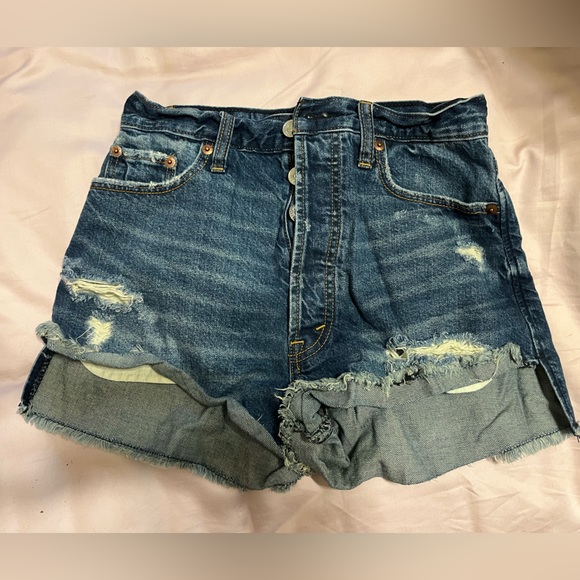High Rise Ripped Short by Abercrombie & Fitch - Picture 2 of 4